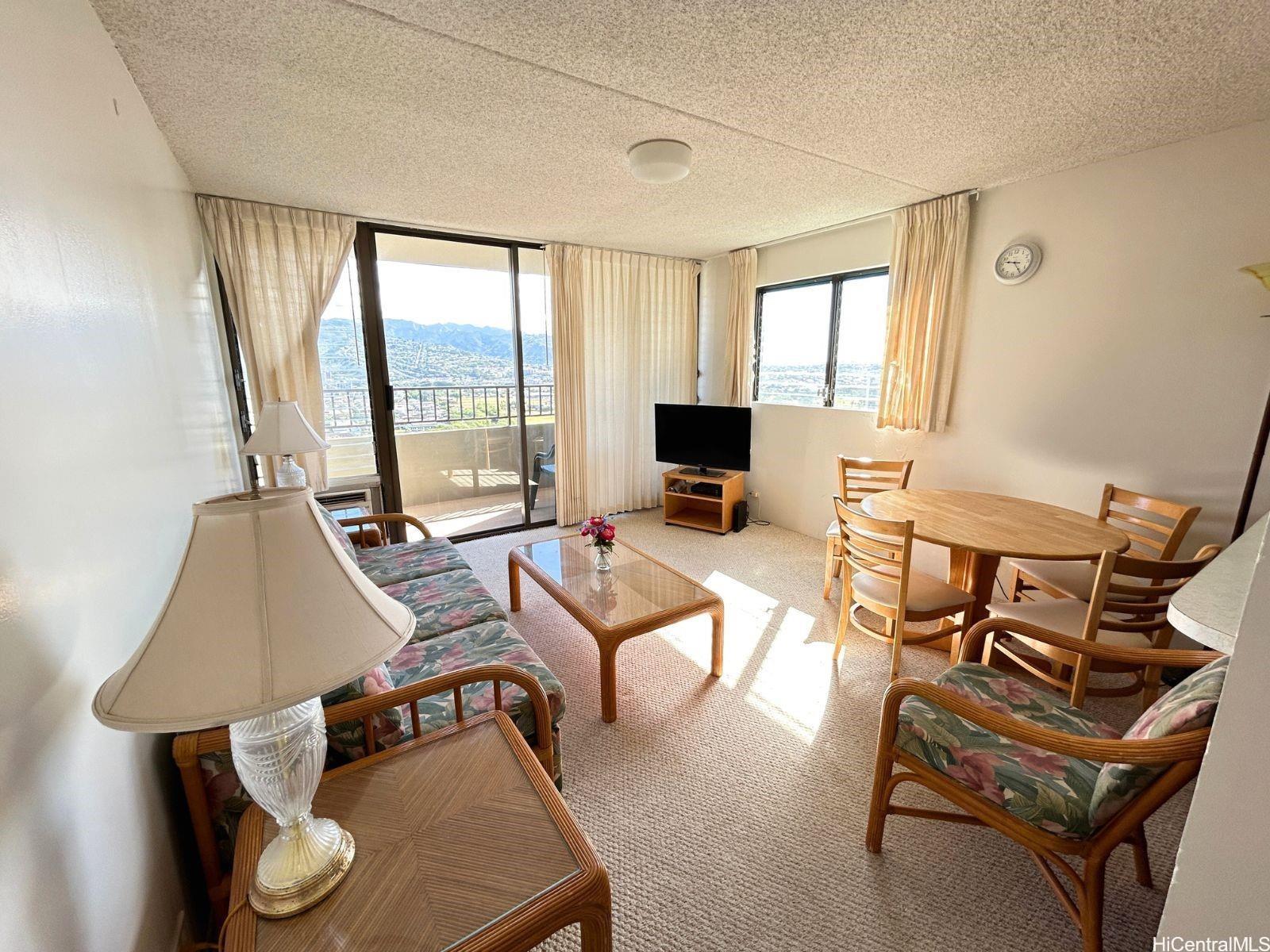 2240 Kuhio Avenue 2405