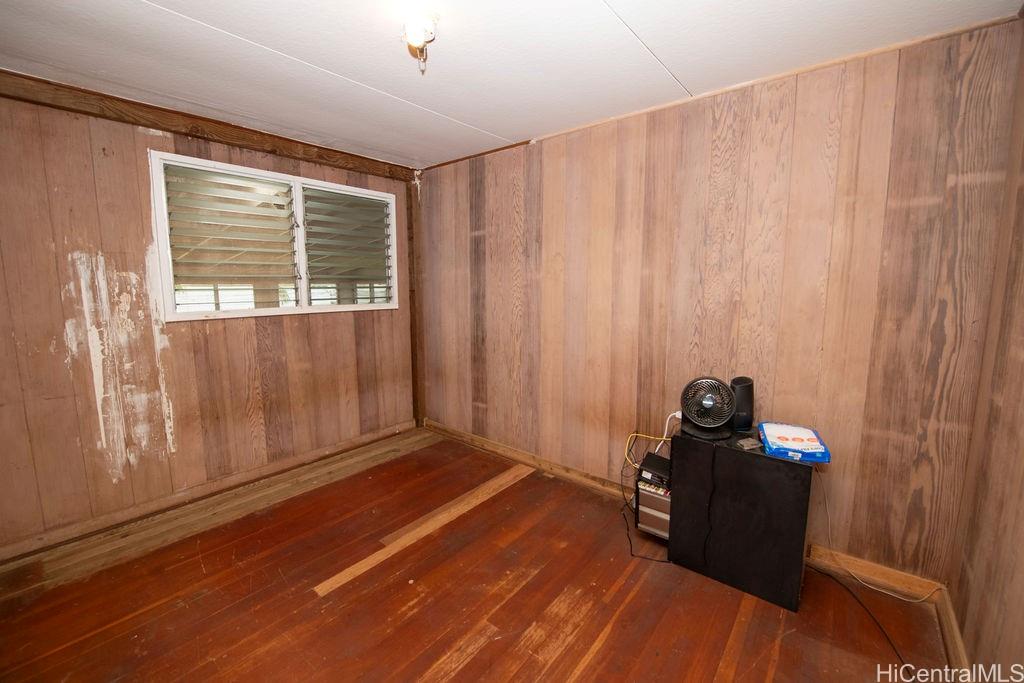 Photo 20 of 22