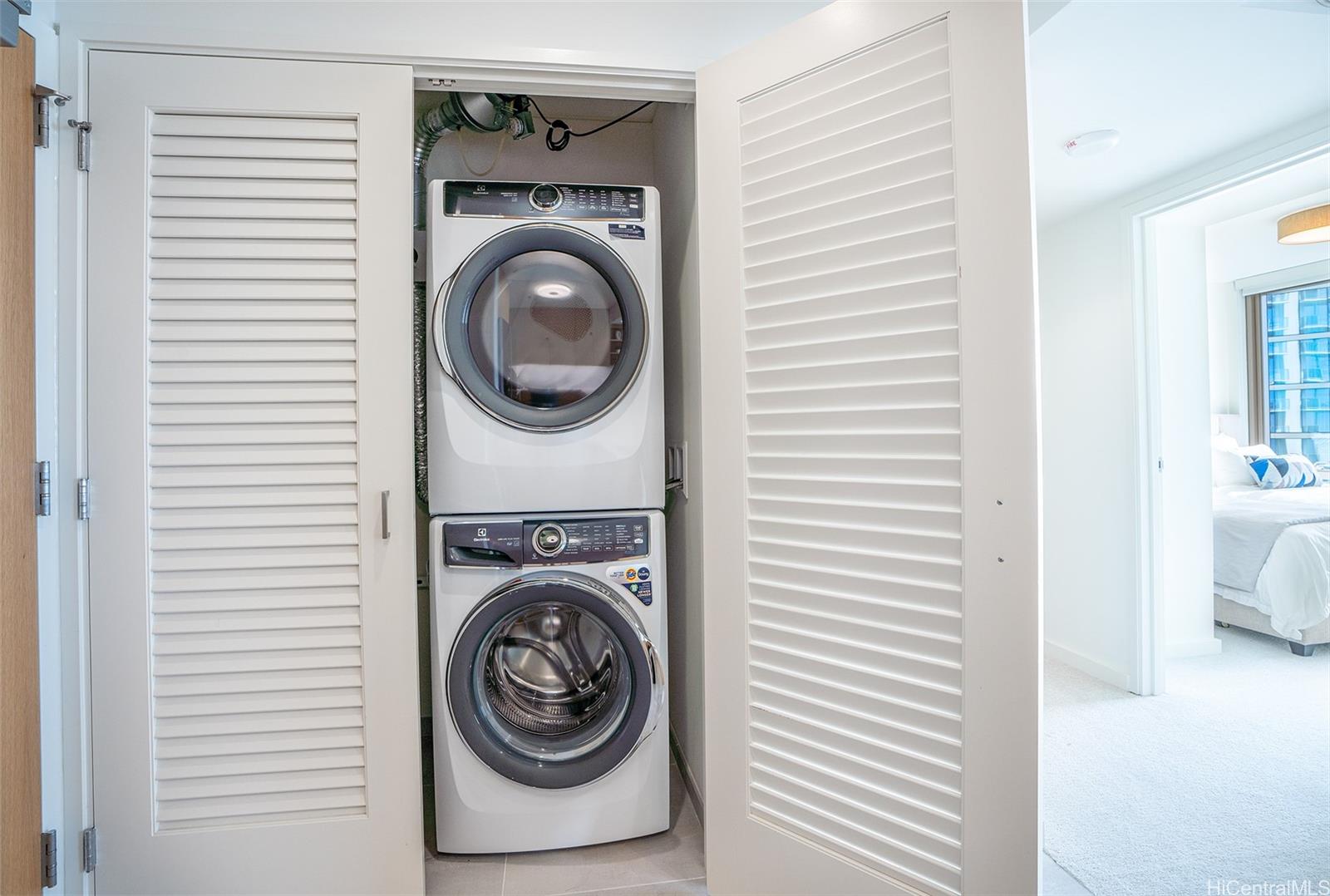 1388 Kapiolani Boulevard  Unit 3501