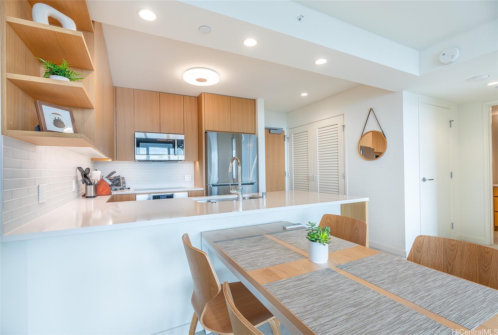 1388 Kapiolani Boulevard  Unit 3501