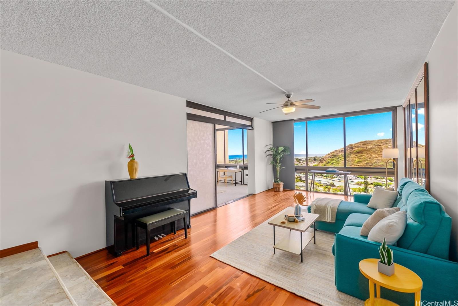511 Hahaione Street 1-20E