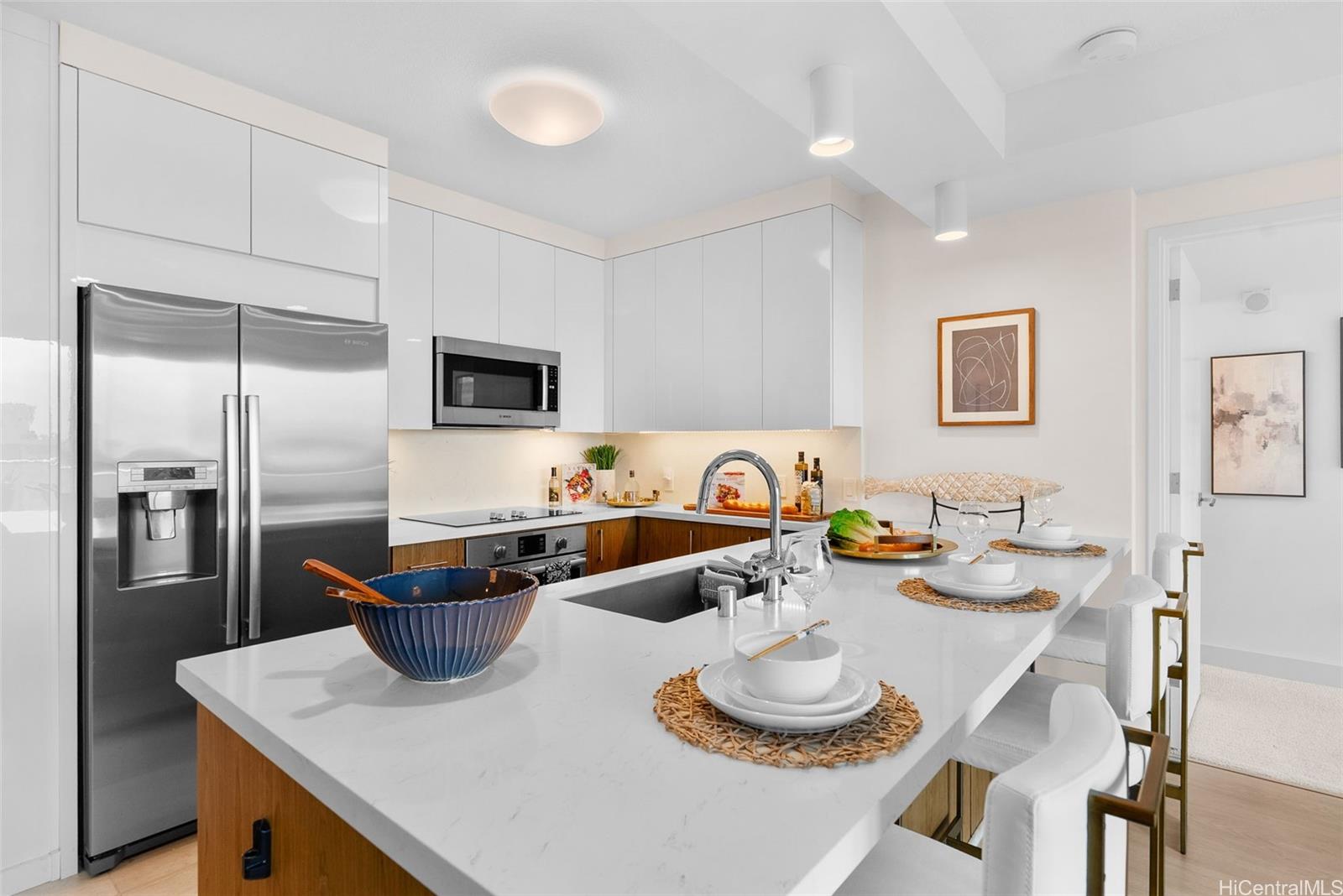 629 Keeaumoku Street  Unit 2009