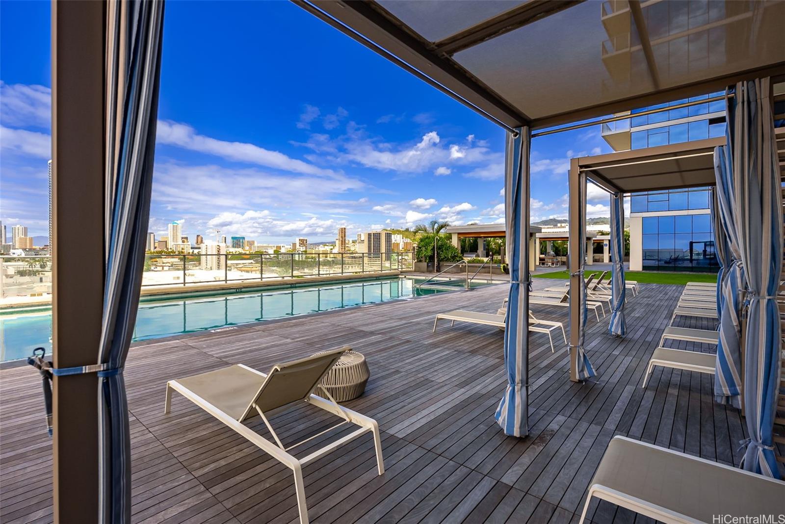 629 Keeaumoku Street  Unit 2009