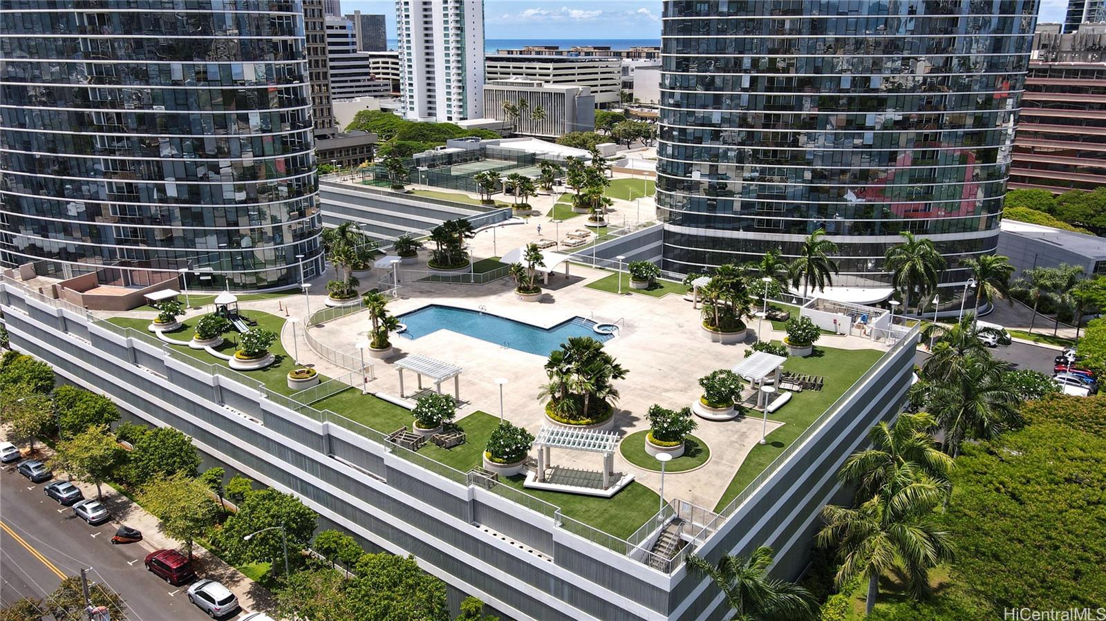 1288 Kapiolani Boulevard  Unit I-PH9 (#4809)
