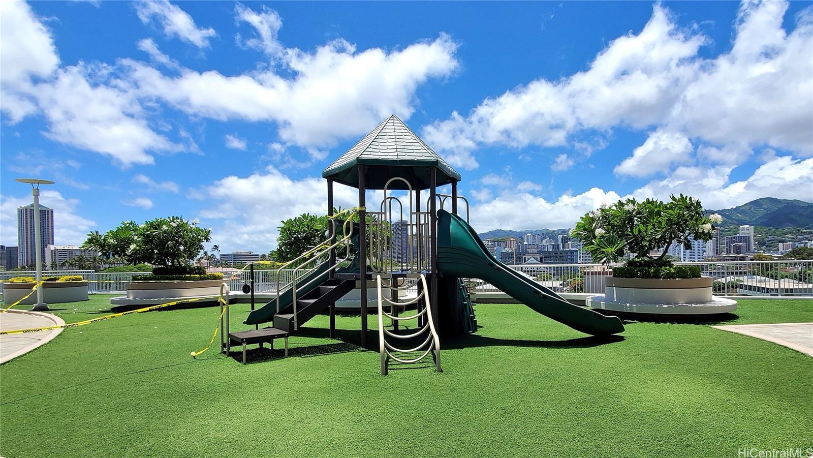 1288 Kapiolani Boulevard  Unit I-PH9 (#4809)