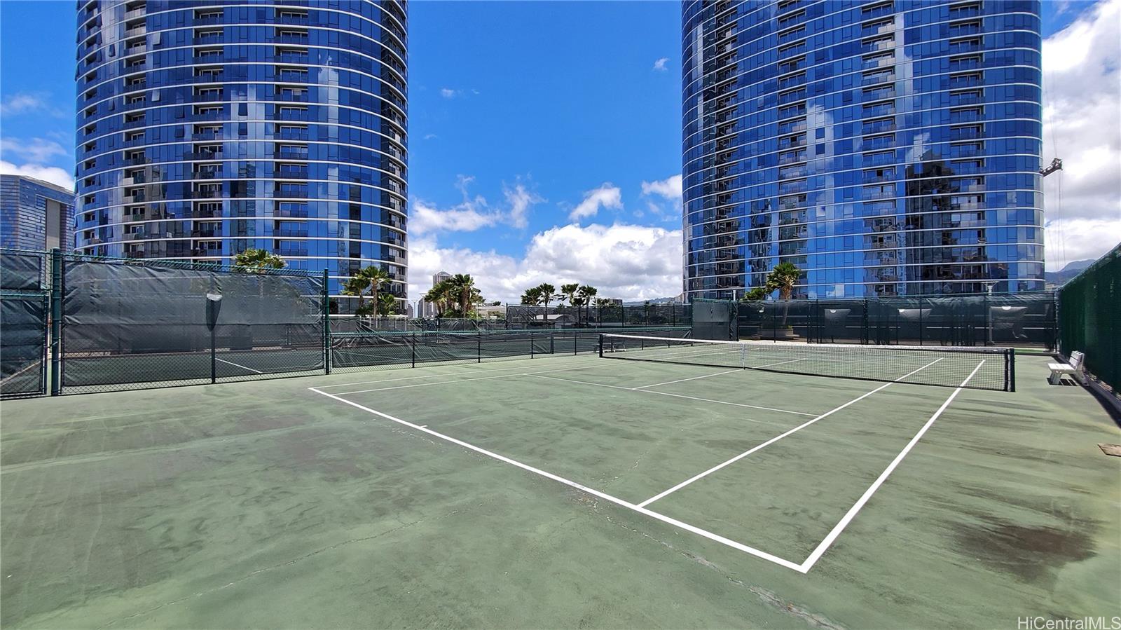 1288 Kapiolani Boulevard  Unit I-PH9 (#4809)