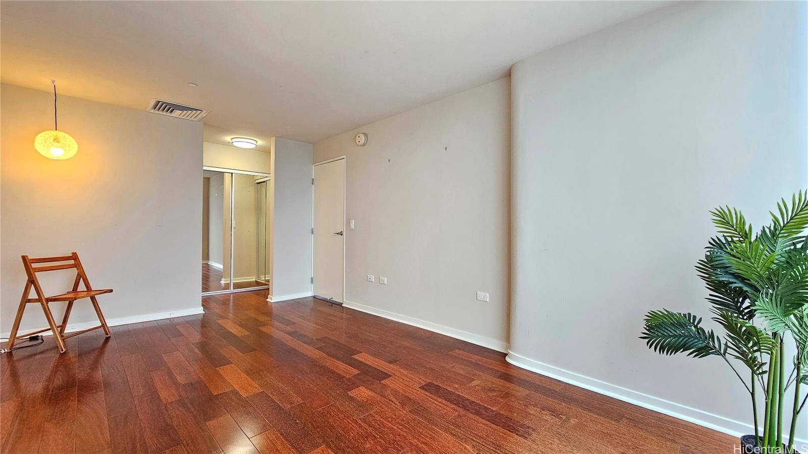 1288 Kapiolani Boulevard  Unit I-PH9 (#4809)