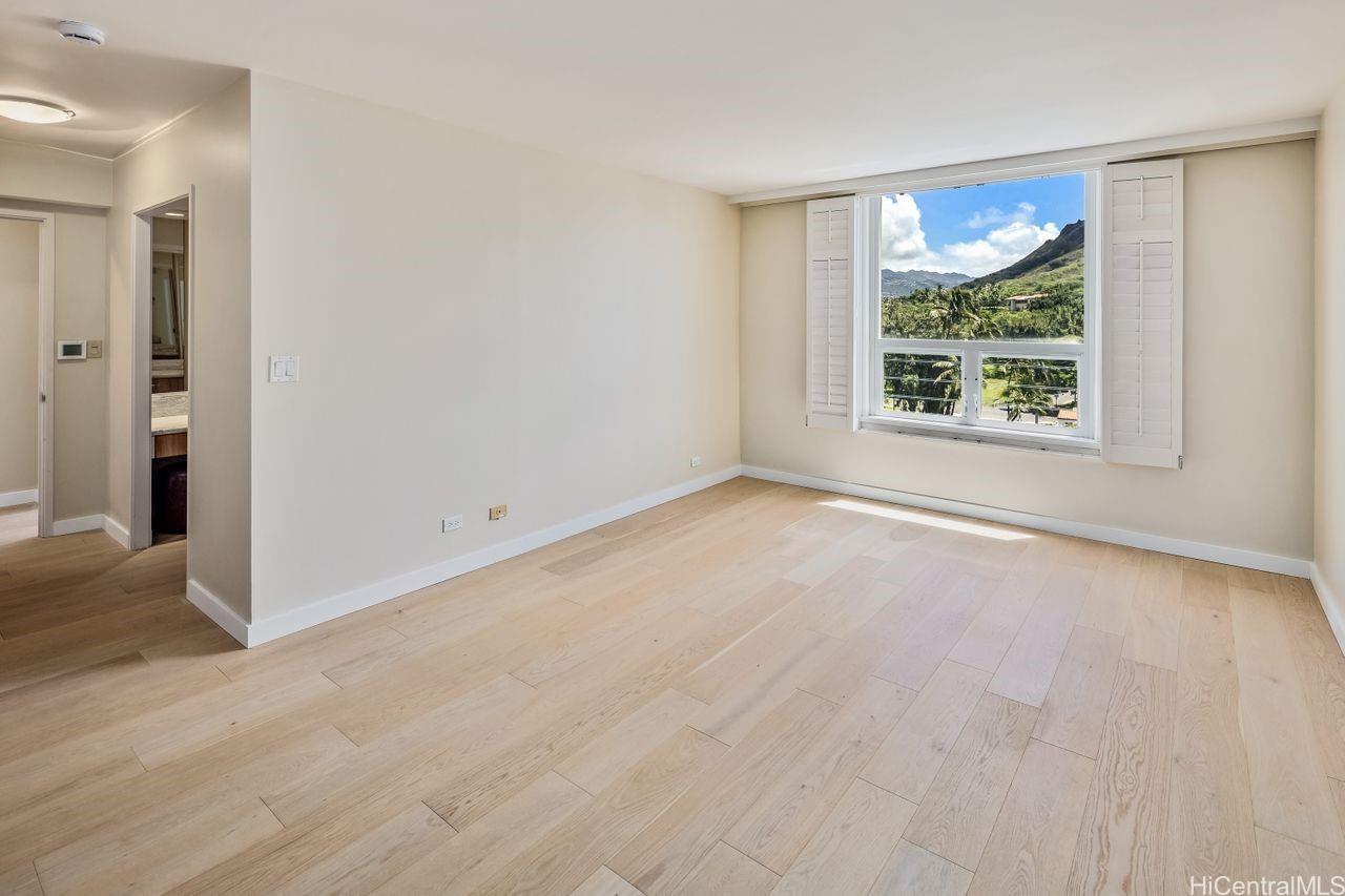3003 Kalakaua Avenue  Unit 7B