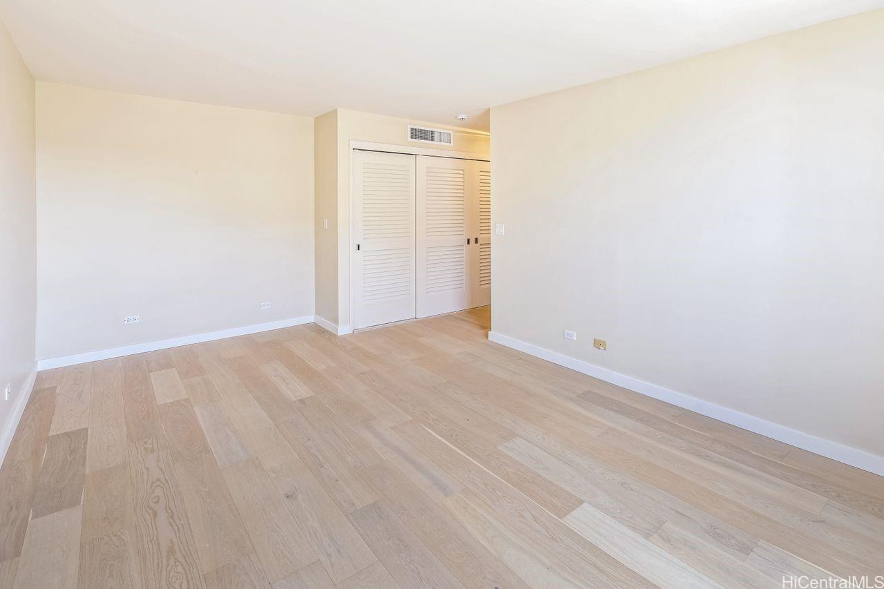 3003 Kalakaua Avenue  Unit 7B