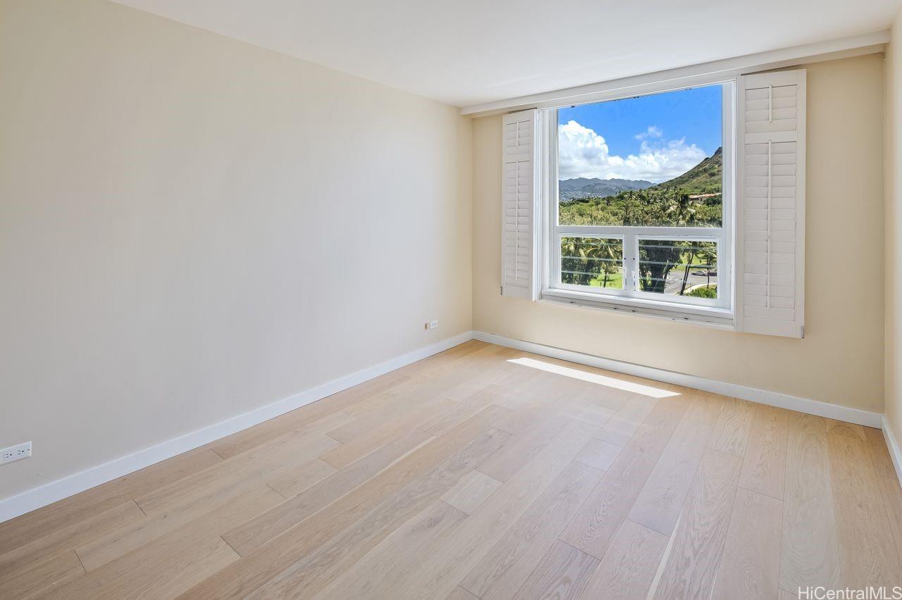 3003 Kalakaua Avenue  Unit 7B