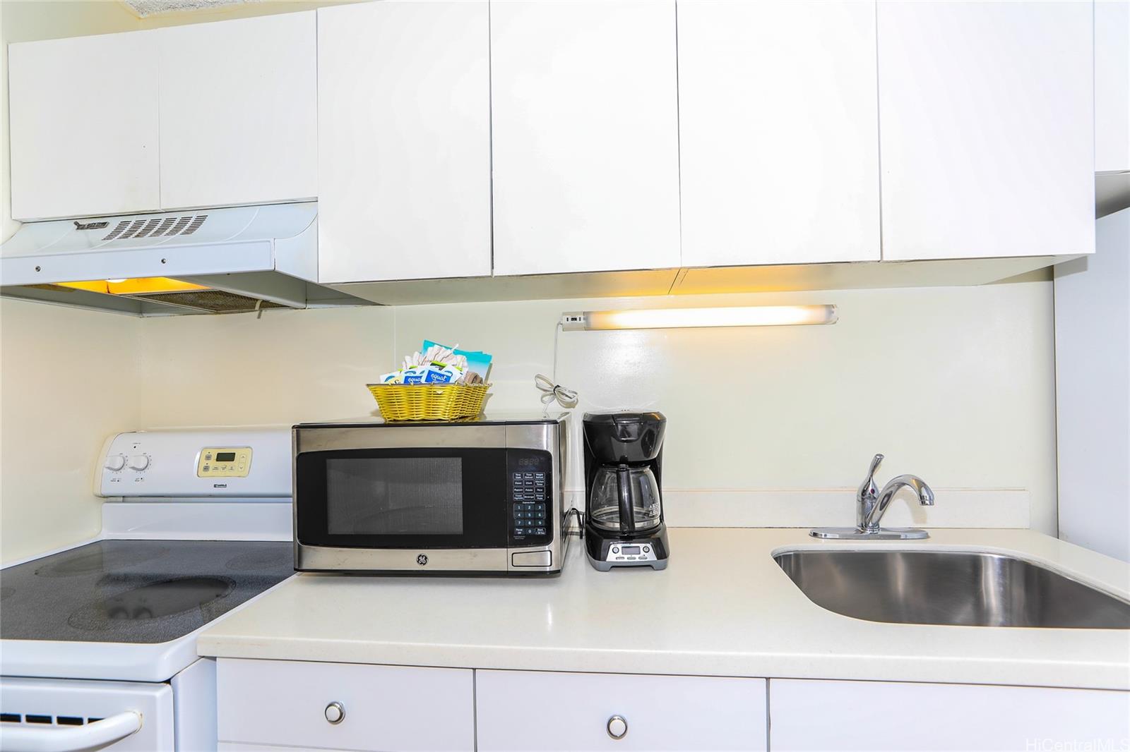 Photo 12 of 21