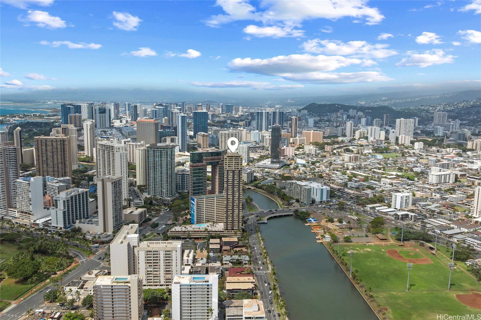 Photo 24 of 25