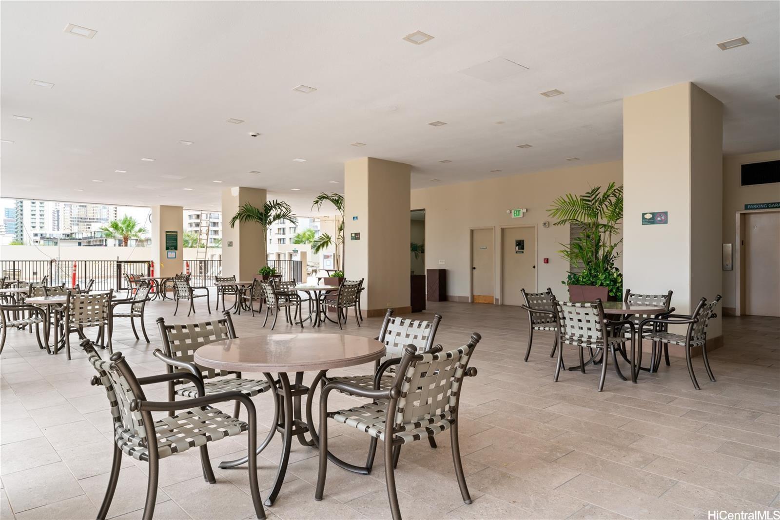 2240 Kuhio Avenue  Unit 3102