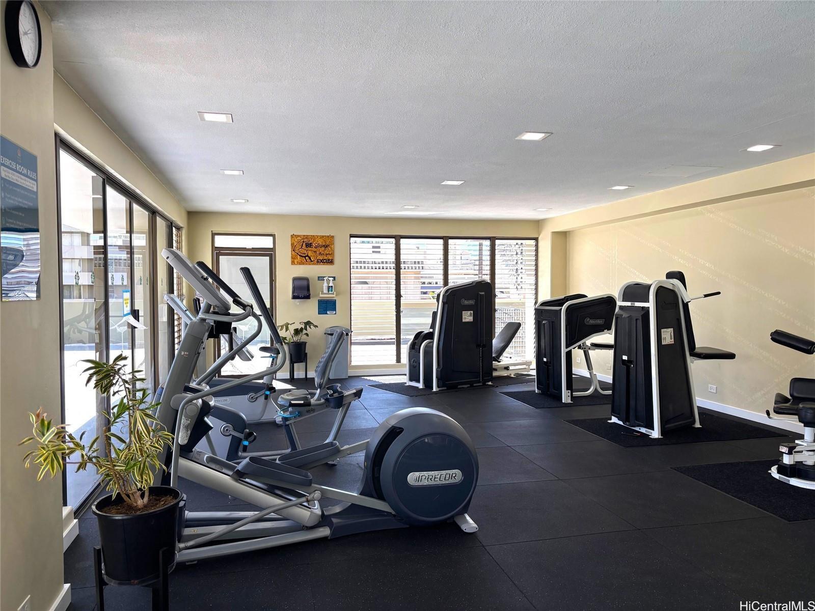 2240 Kuhio Avenue  Unit 3102