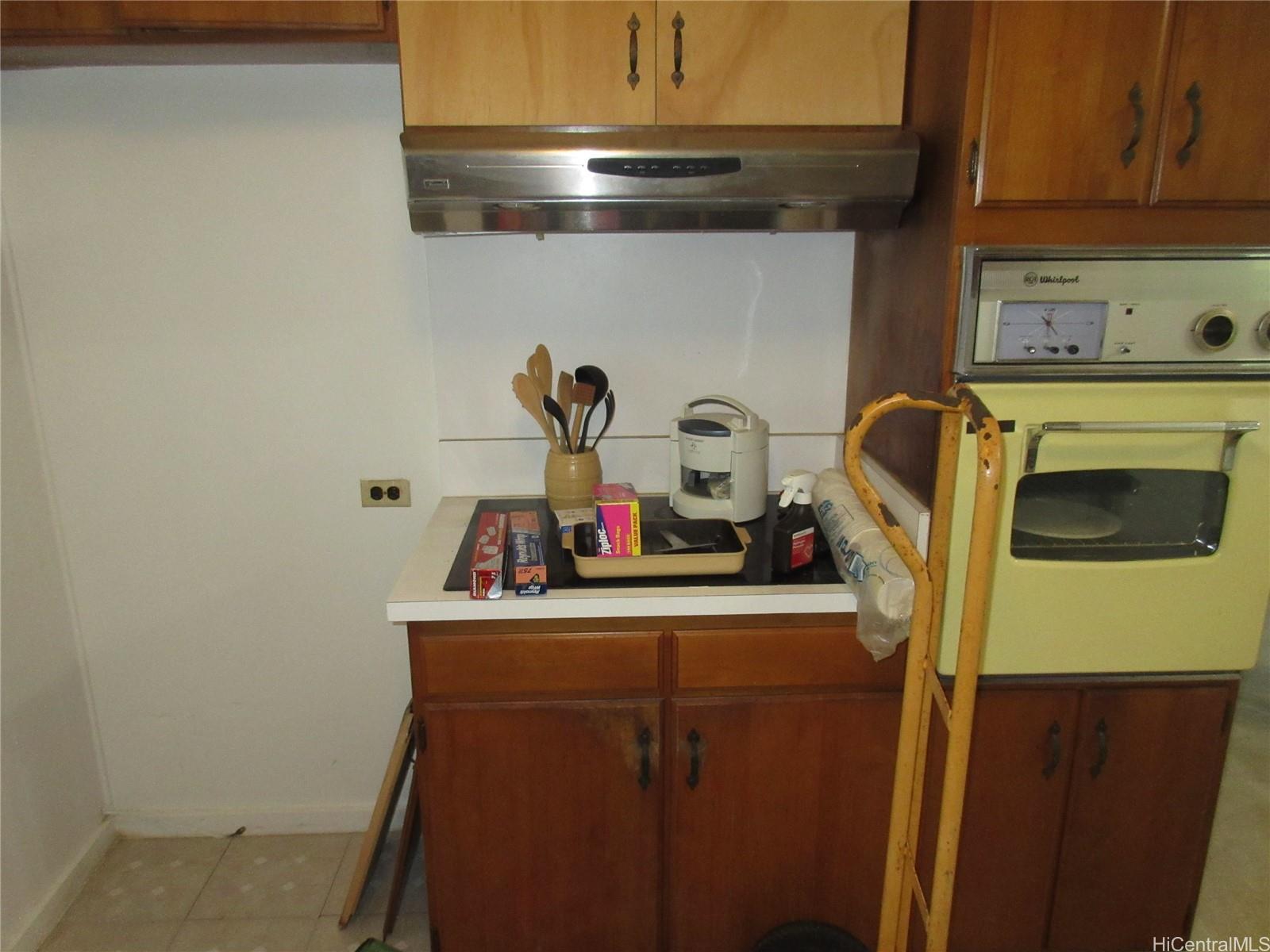 Photo 11 of 21