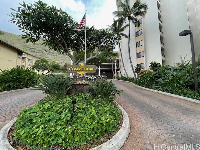 555 Hahaione Street  Unit 6D