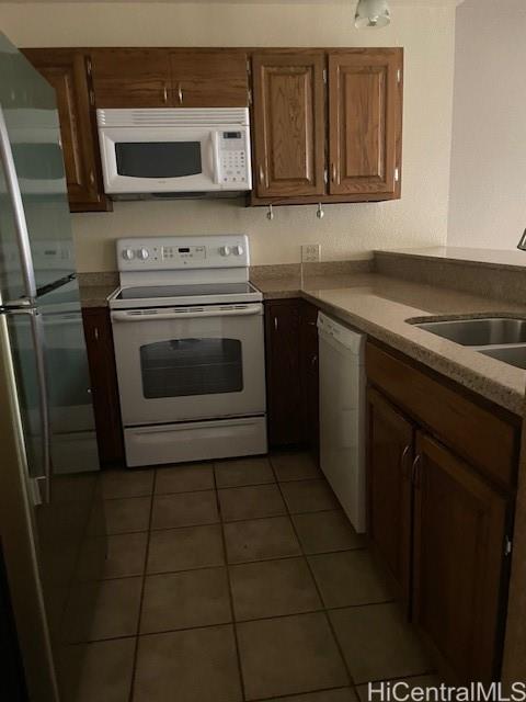 555 Hahaione Street  Unit 6D