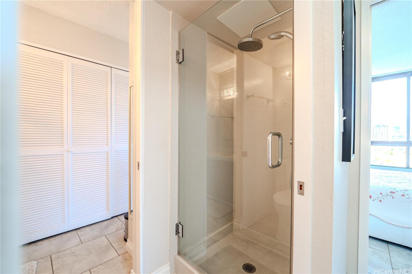 320 Liliuokalani Avenue  Unit 1103