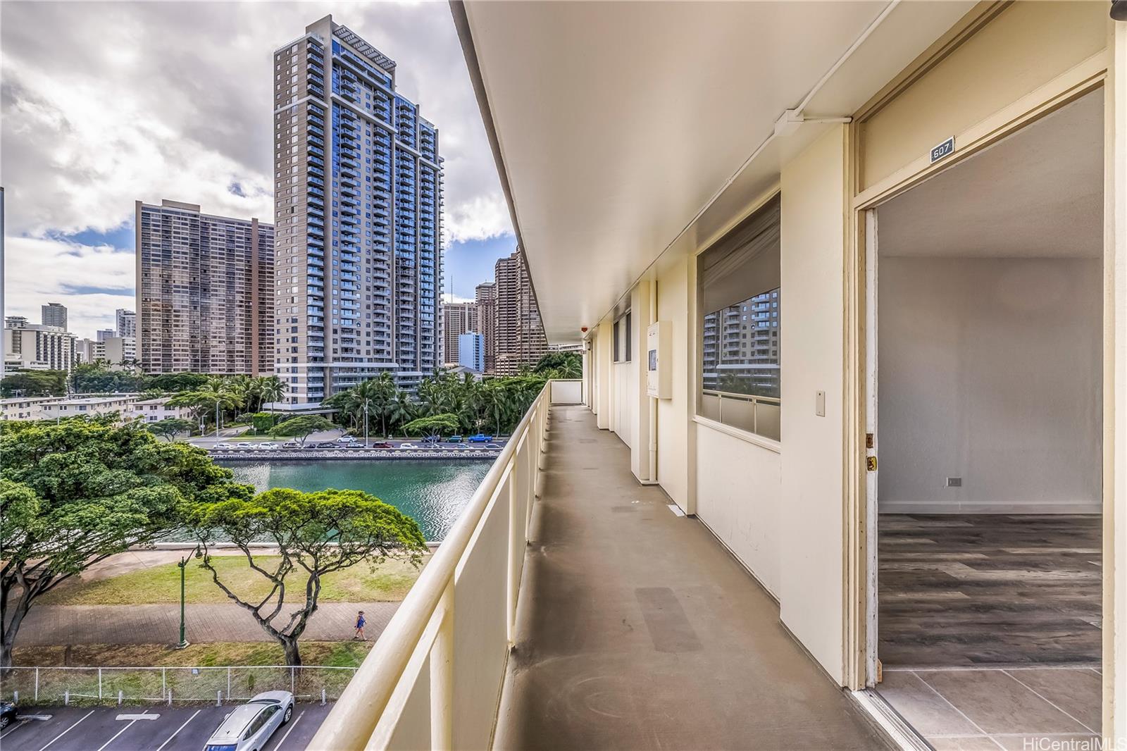 419A Atkinson Drive  Unit 607