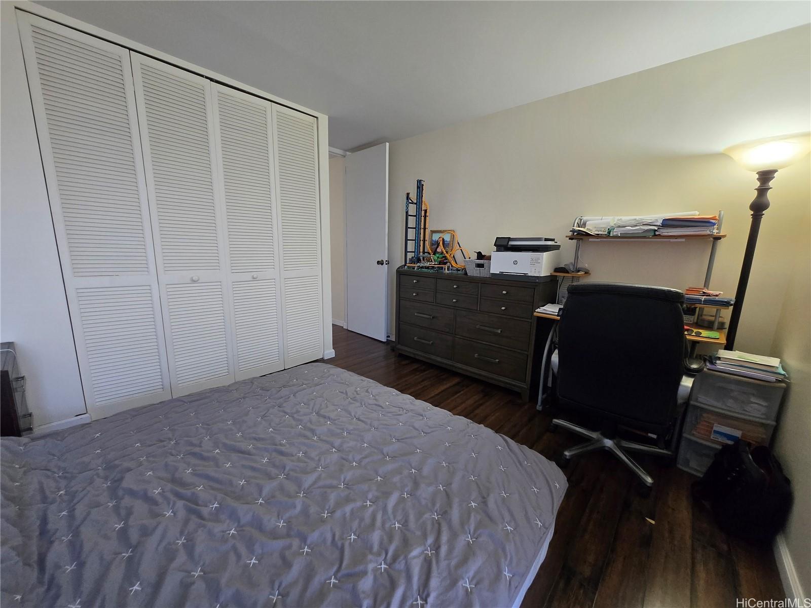 Photo 8 of 15