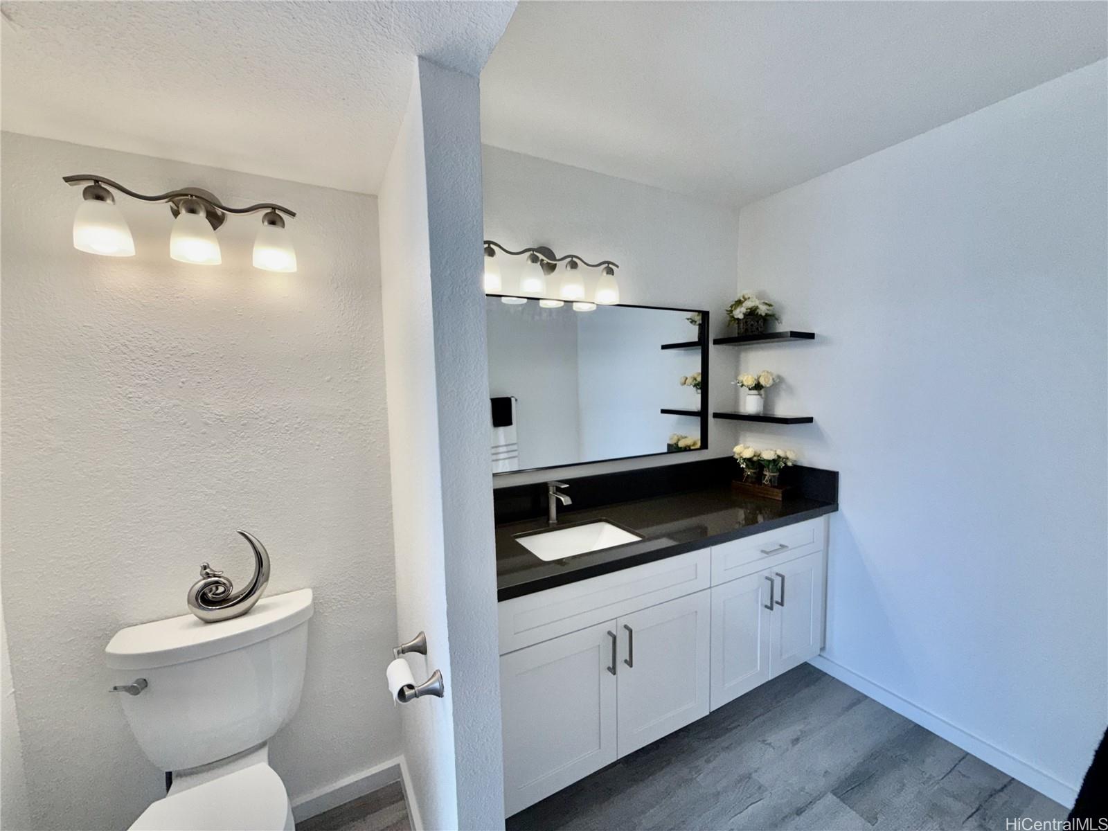320 Liliuokalani Avenue  Unit 1603