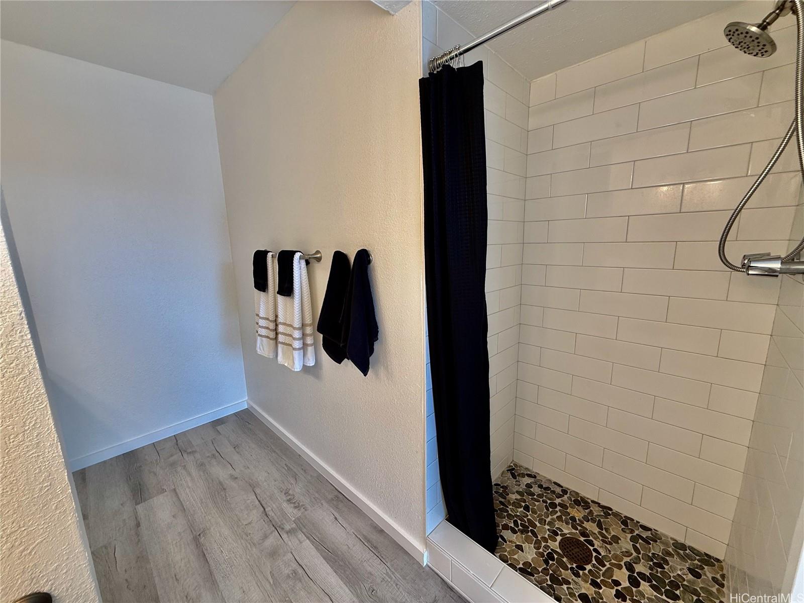 320 Liliuokalani Avenue  Unit 1603