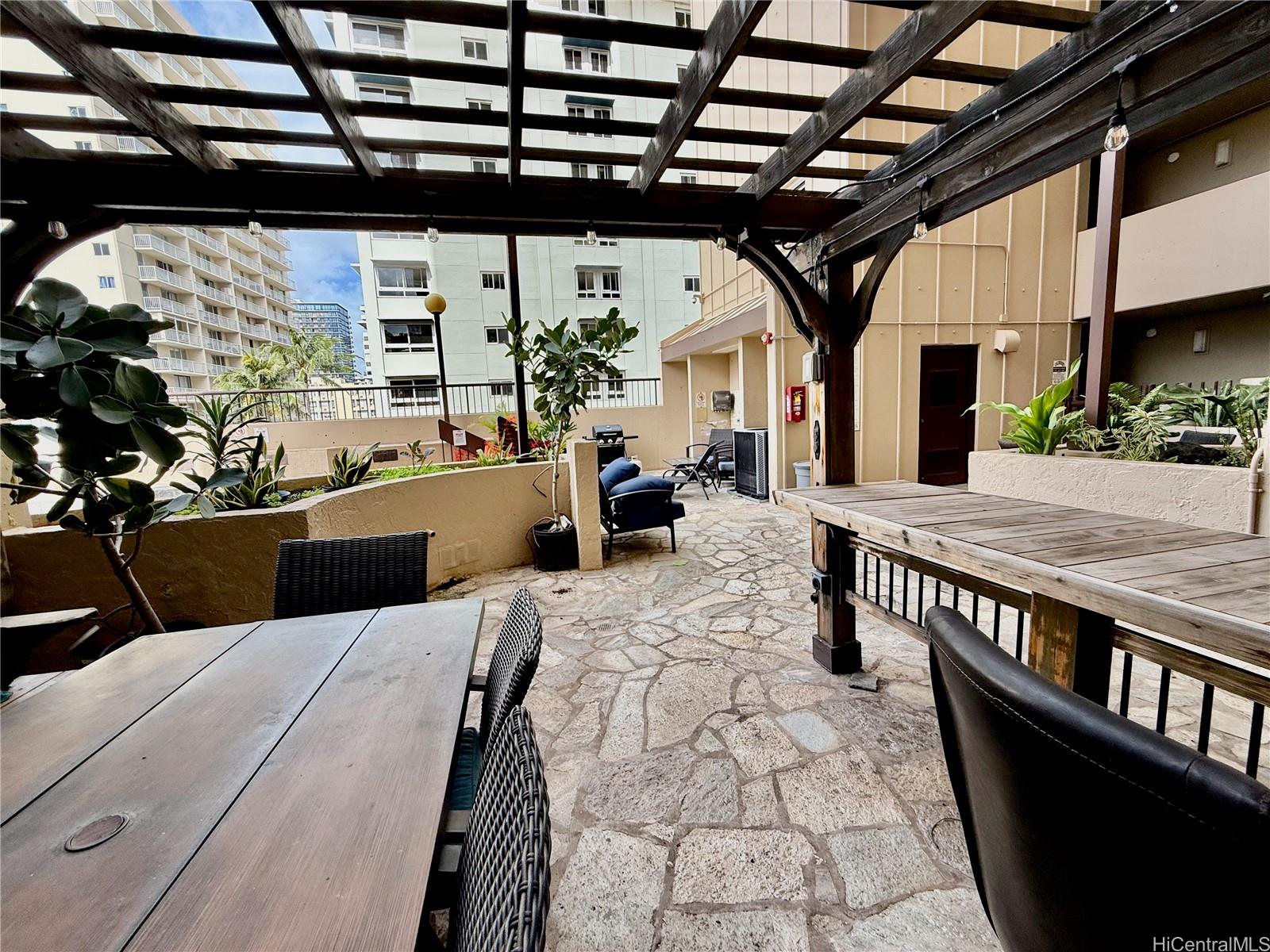 320 Liliuokalani Avenue Unit 1603 320 Liliuokalani Avenue Unit 1603
