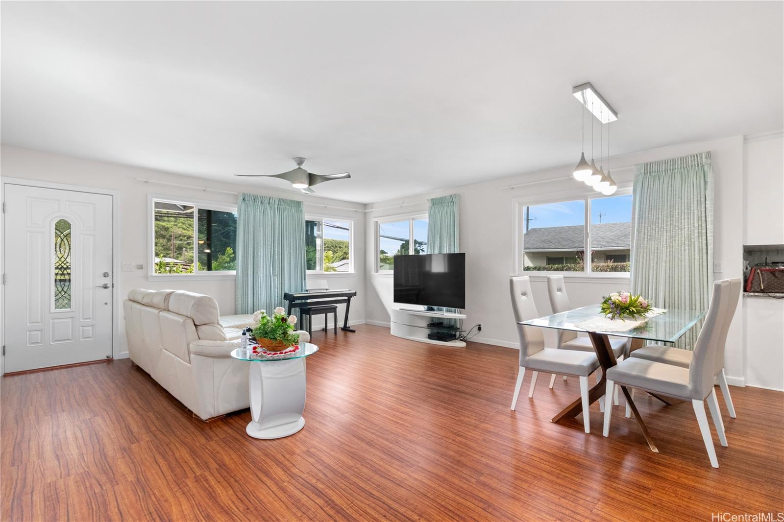 99-682 Kaulainahee Place