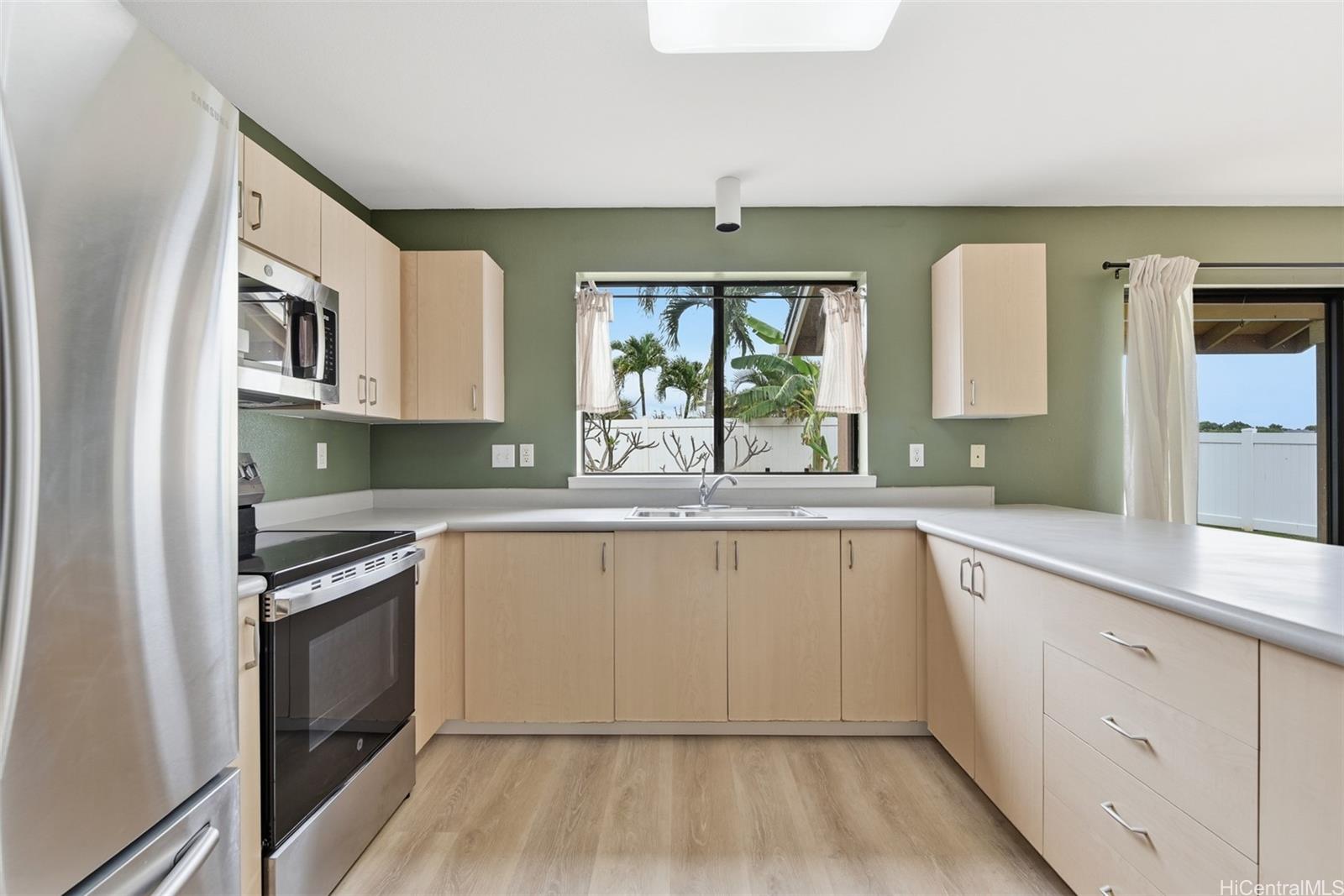 94-1024 Pouhana Way  Unit 24