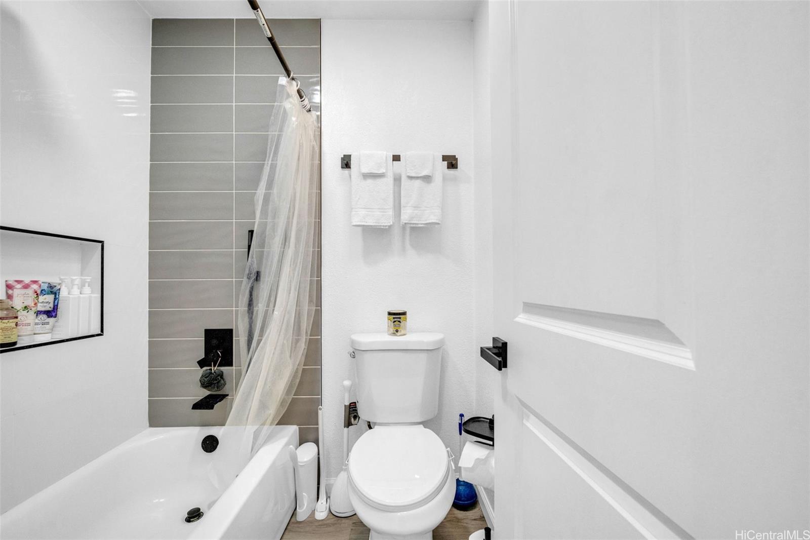 92-1331 Panana Street  Unit 51