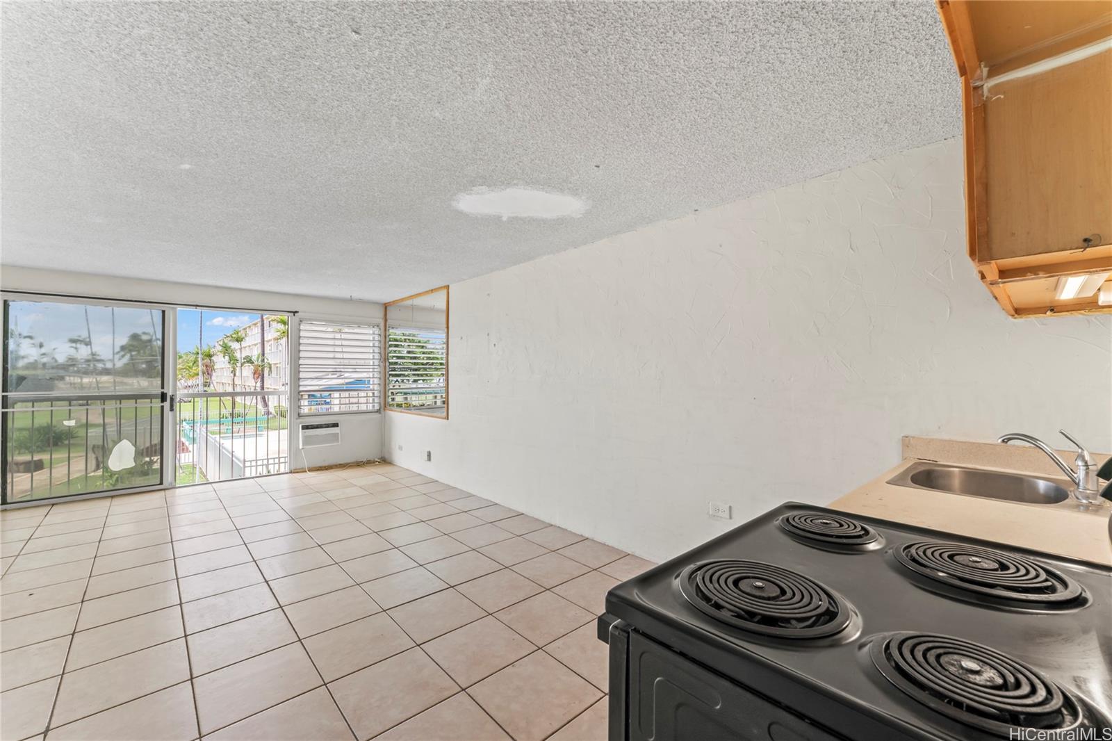 85-175 Farrington Highway  Unit C221