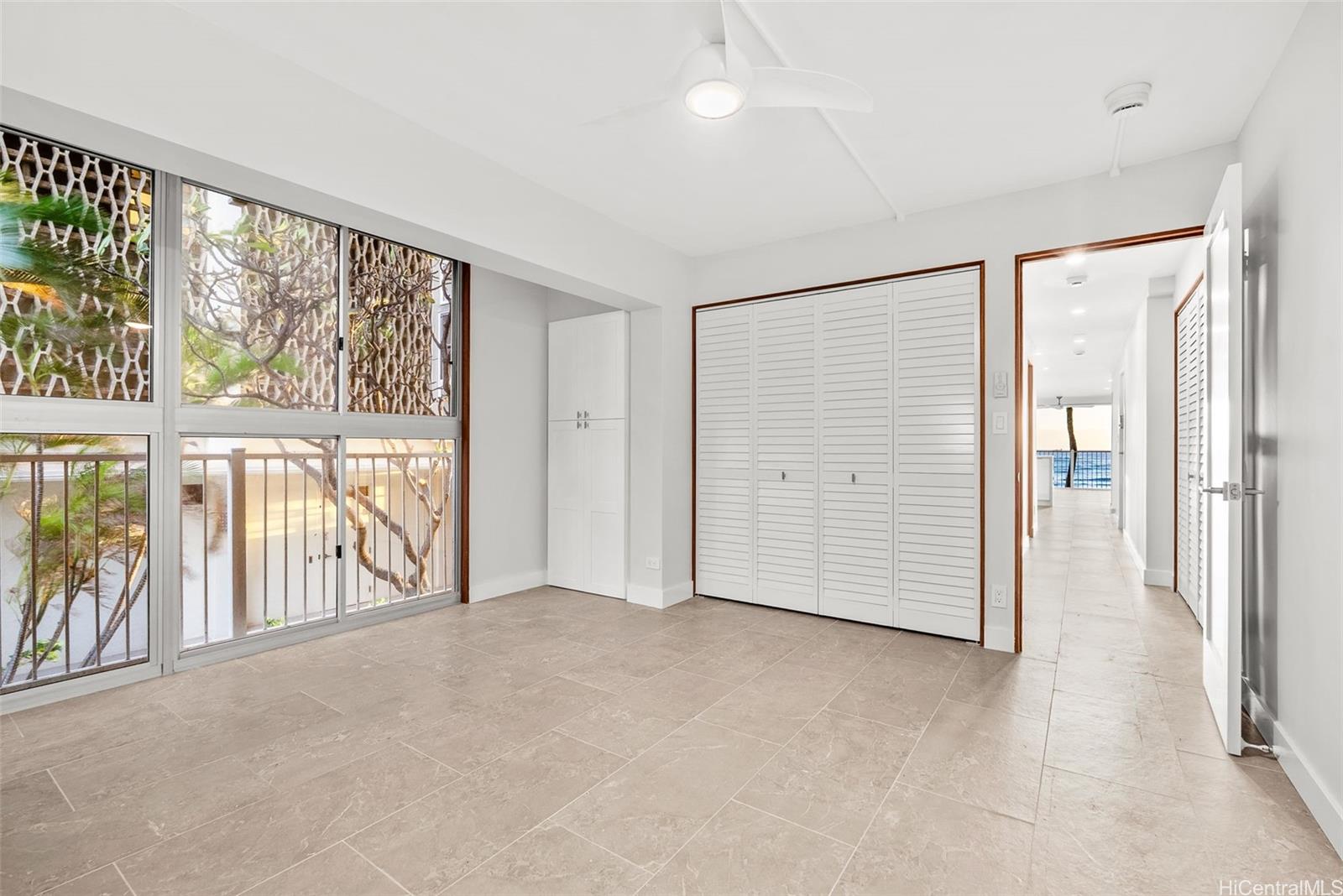 3015 Kalakaua Avenue  Unit 201