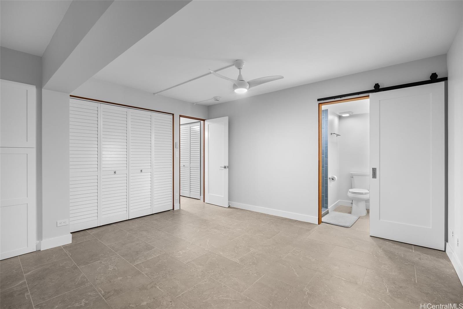 3015 Kalakaua Avenue  Unit 201