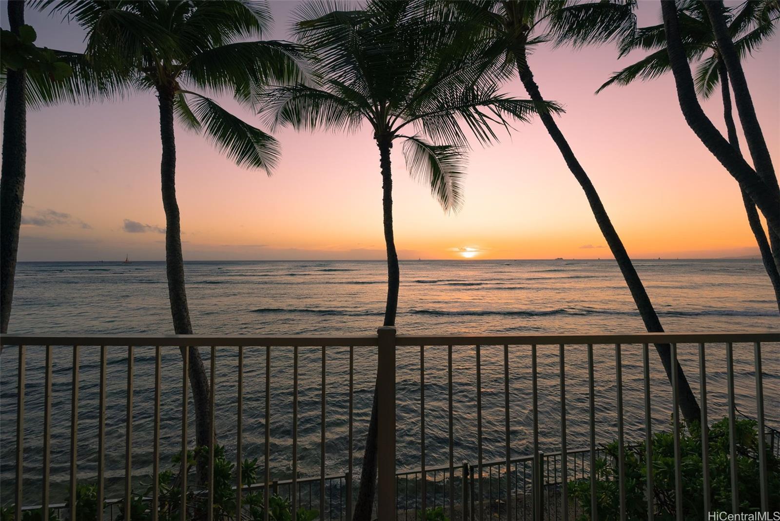 3015 Kalakaua Avenue  Unit 201
