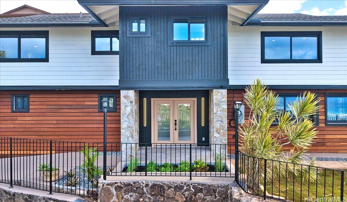 5333 Puahia Place