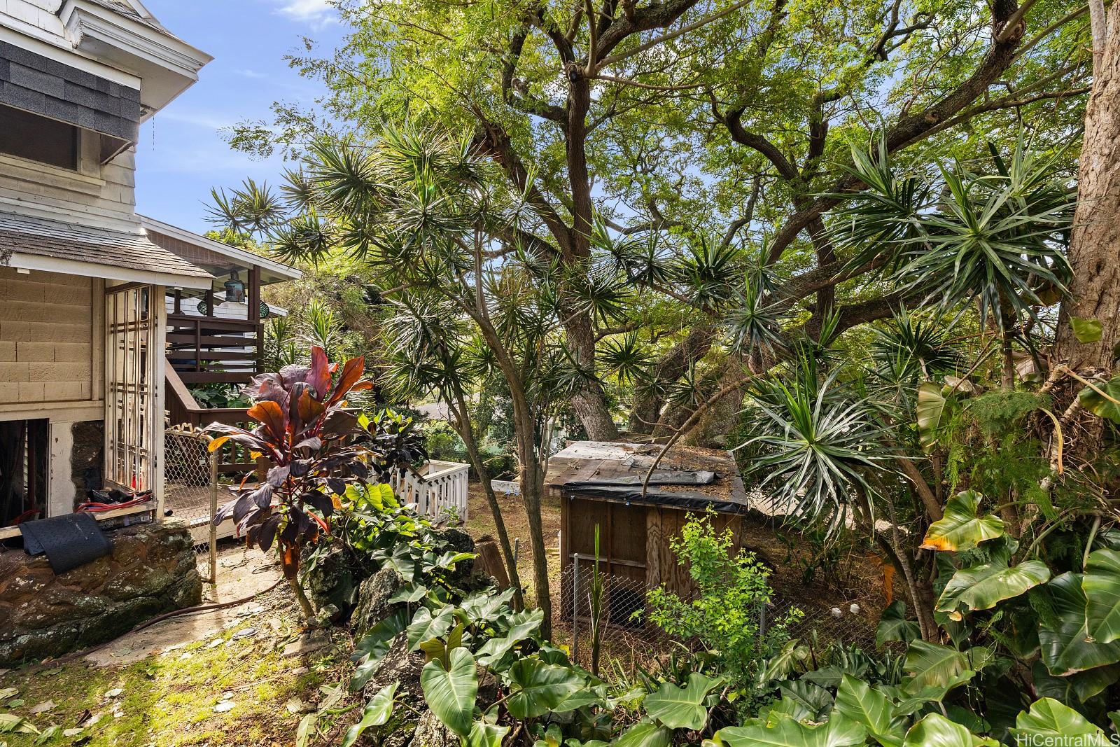 2519 Malama Place