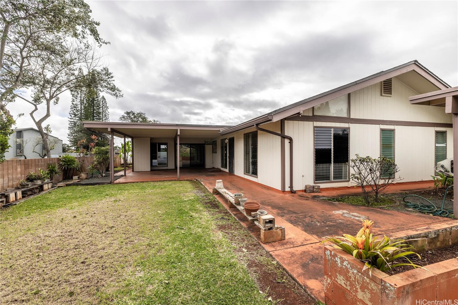 94-447 Hokuahiahi Street