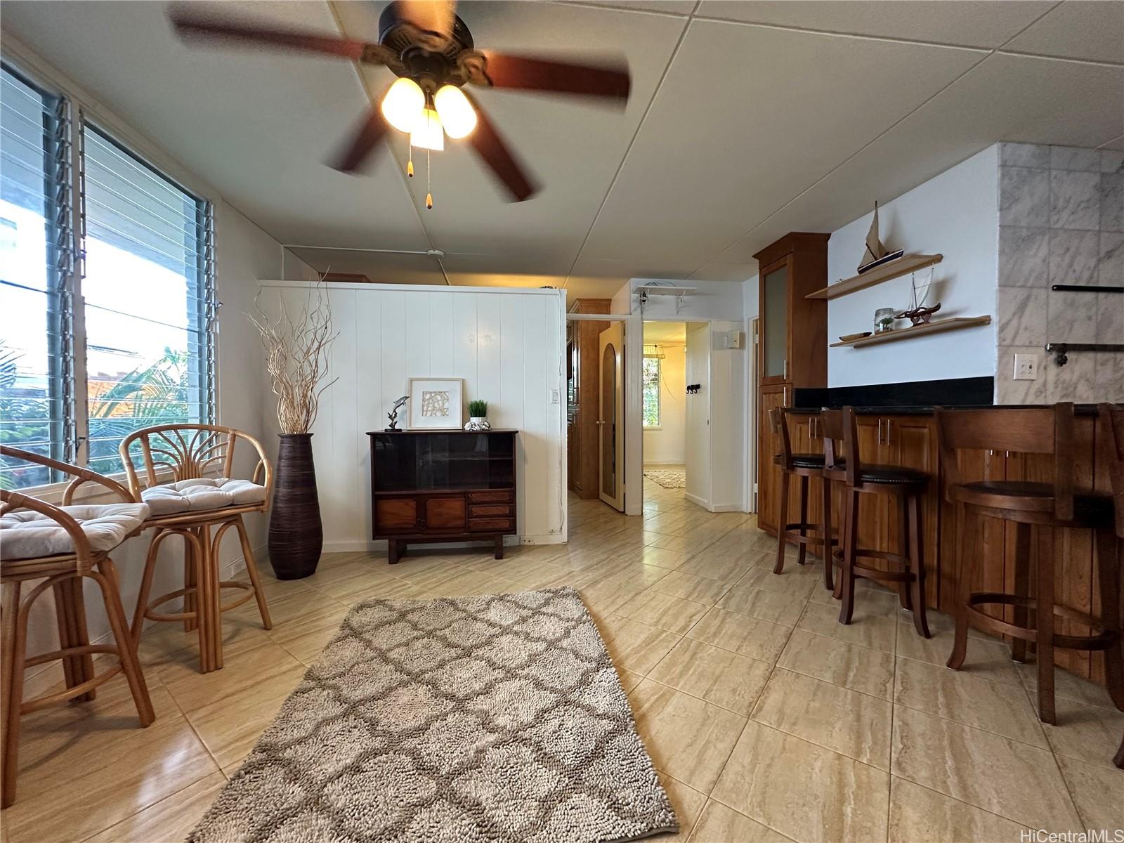 3824 Leahi Avenue  Unit 215