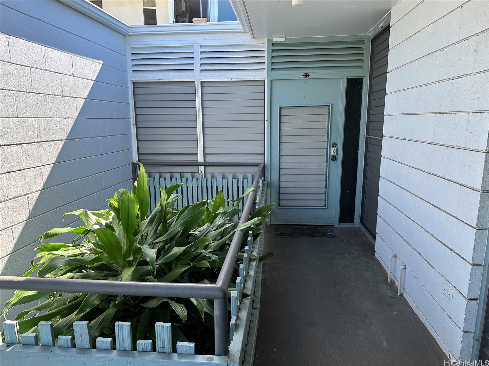3824 Leahi Avenue  Unit 215