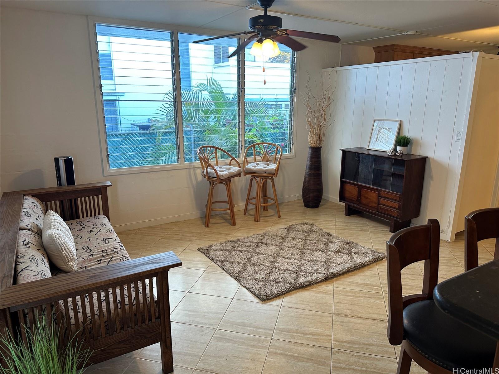 3824 Leahi Avenue  Unit 215