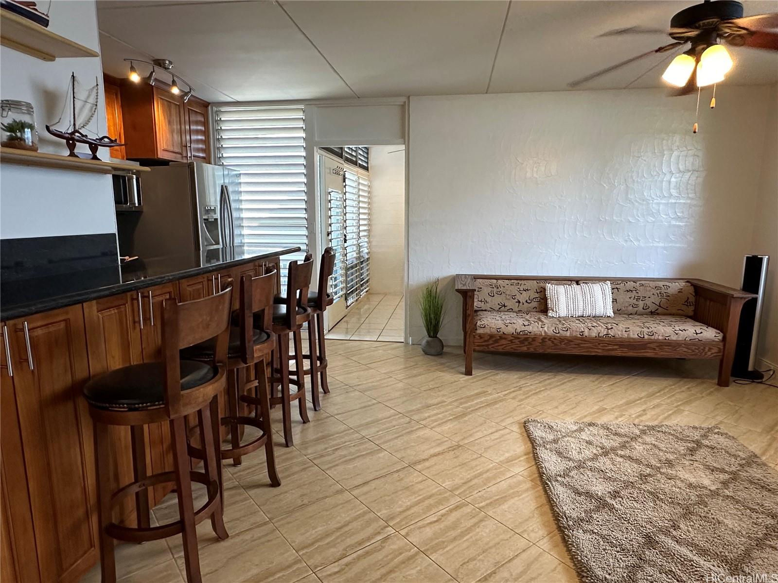 3824 Leahi Avenue  Unit 215