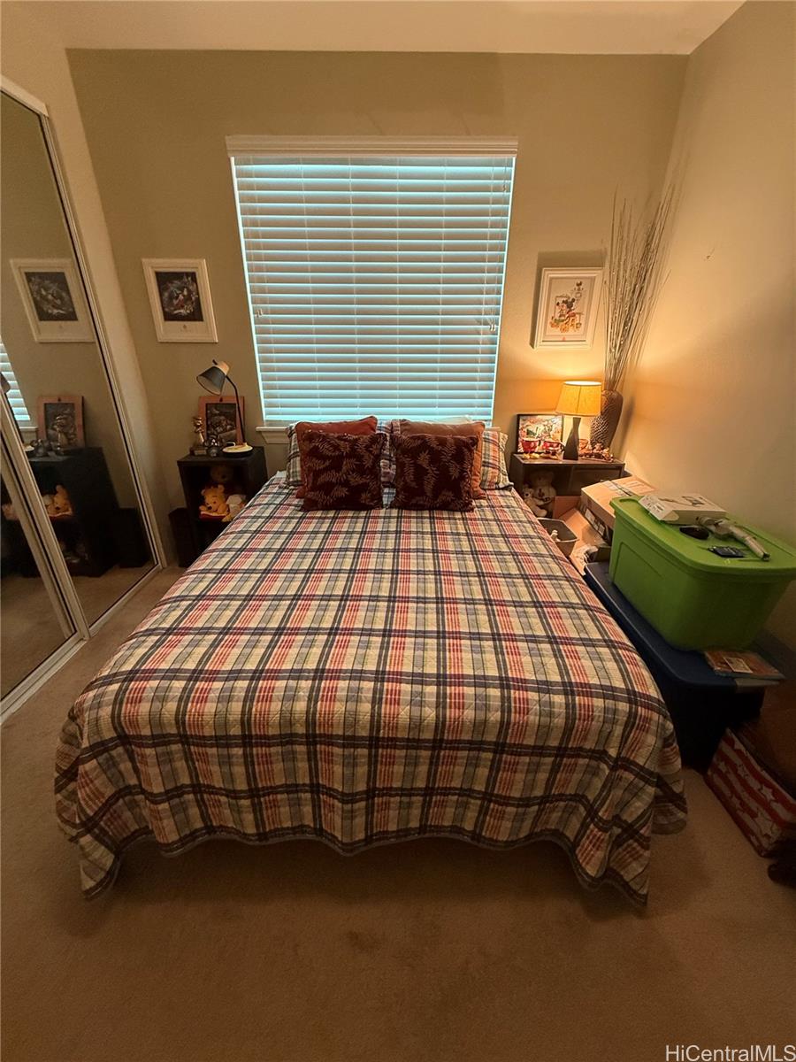Photo 14 of 20