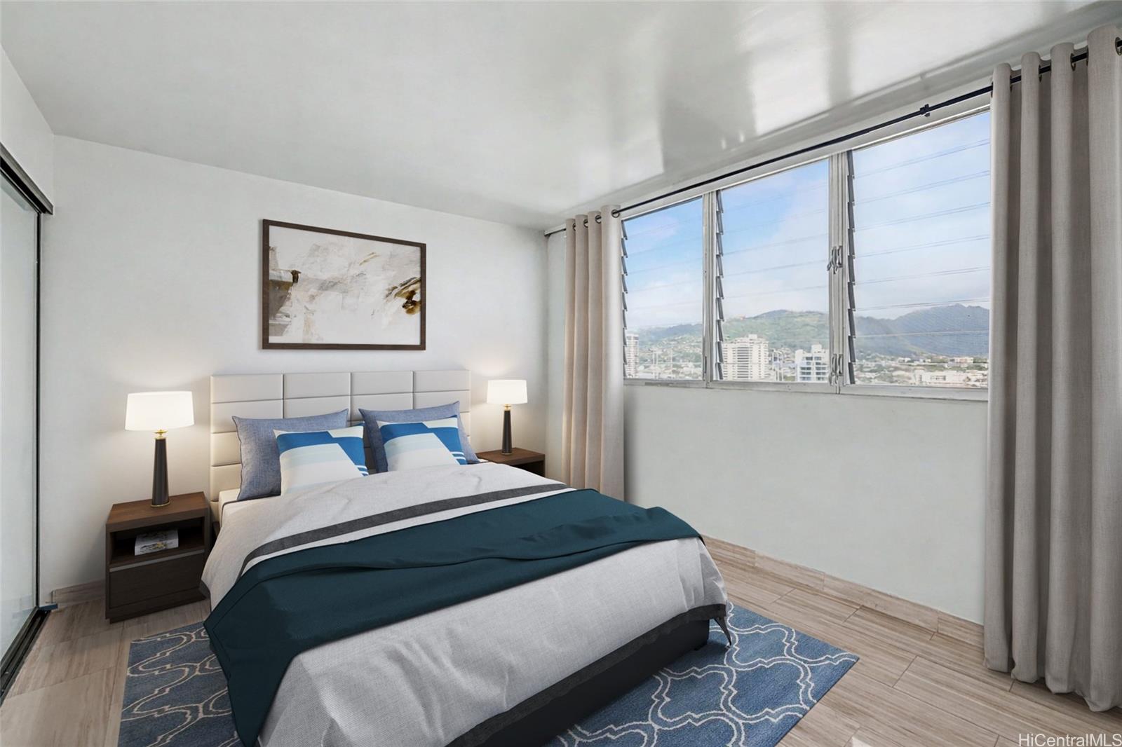 500 University Avenue  Unit 904