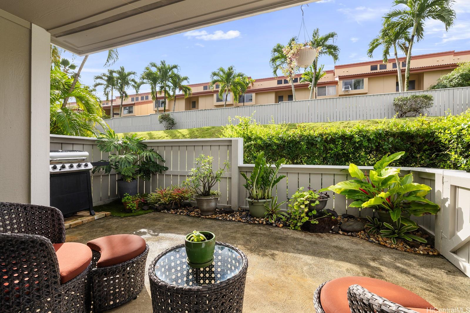 Photo 2 of 22