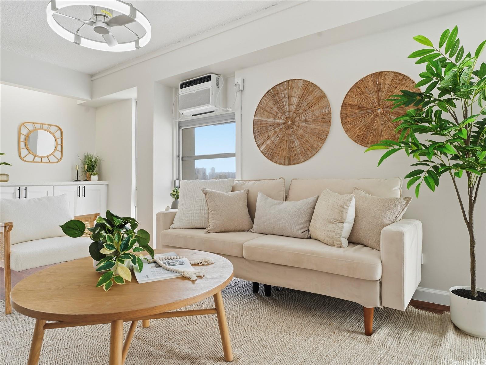 1616 Liholiho Street  Unit 404