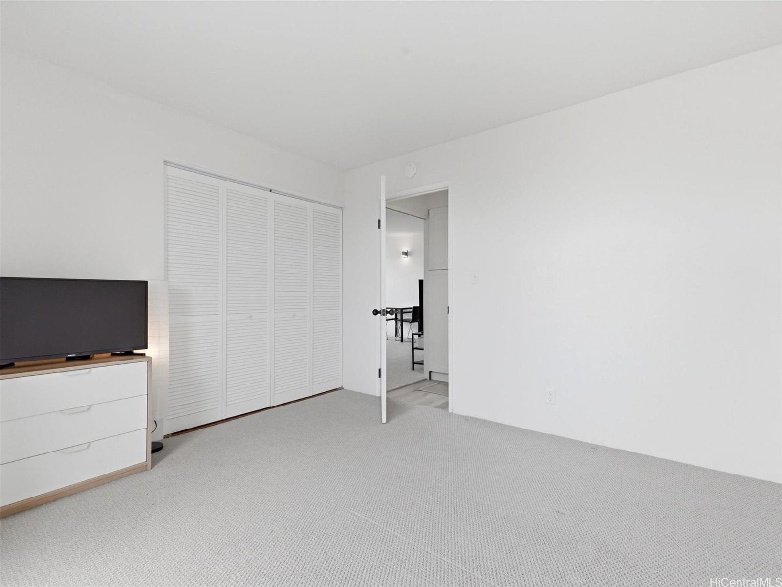 1122 Elm Street  Unit 809