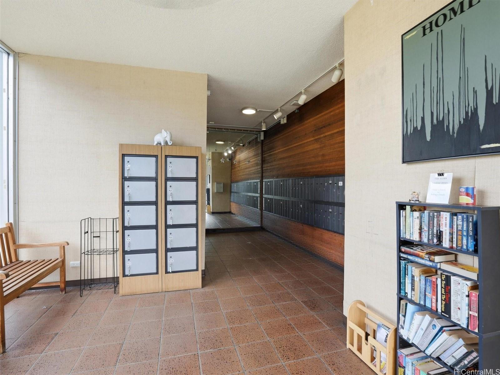 1122 Elm Street  Unit 809