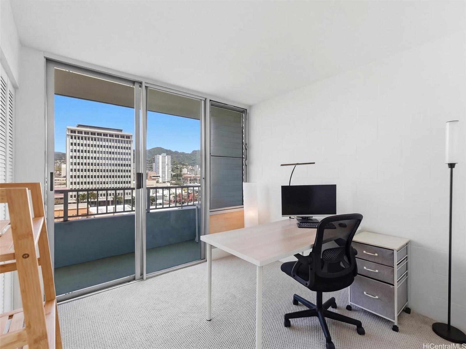 1122 Elm Street  Unit 809