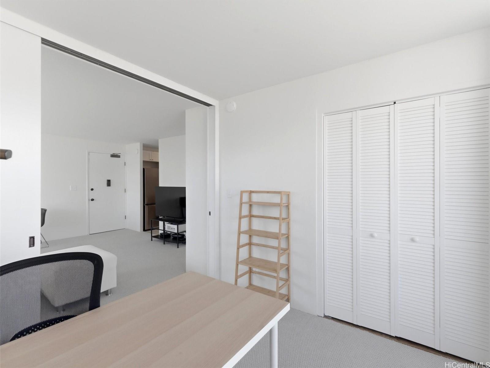 1122 Elm Street  Unit 809