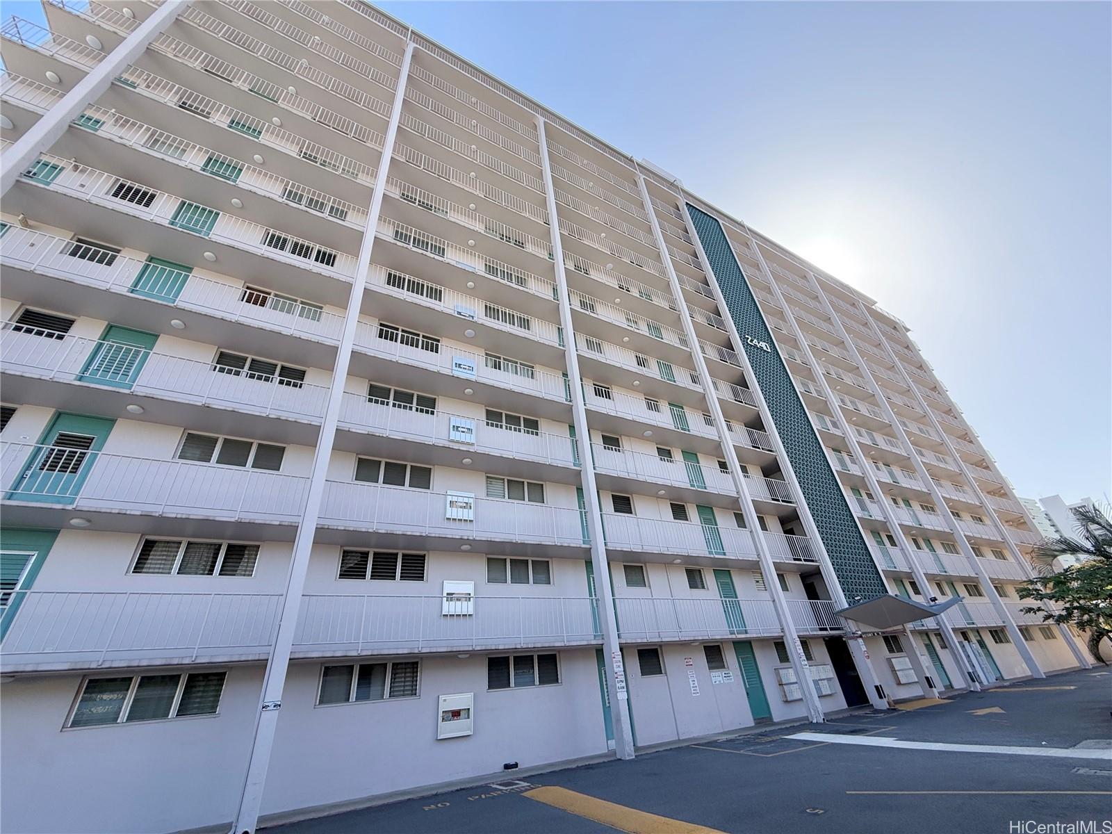 2440 Date Street  Unit 106